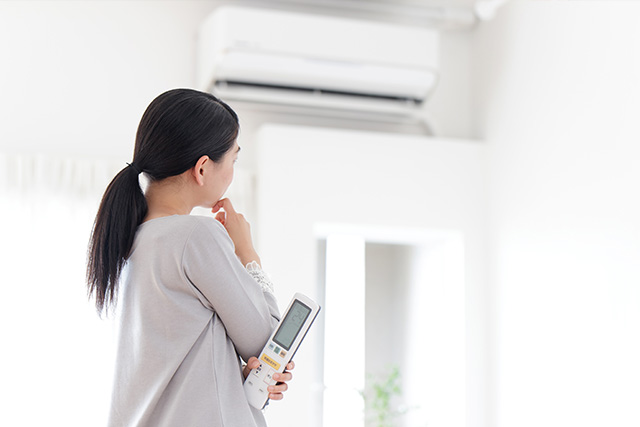 【医師監修】エアコンや暖房使用時の８つの乾燥肌対策
