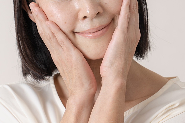 乾燥性脂性肌(脂性乾燥肌)のスキンケアのポイントは?