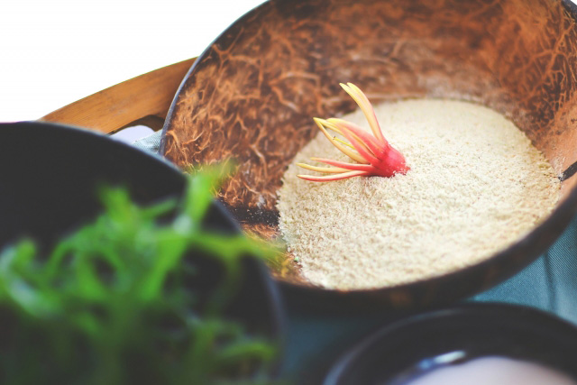 スクラブの効果!顔や唇に使う意味は?